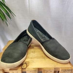 Teva, leather Slip-ons, size 8.5